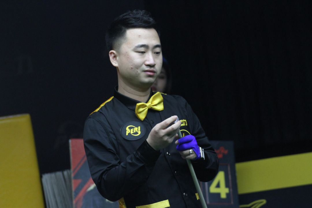 体育为梦奔跑 815名足球小将驰骋“鲁能杯”赛场