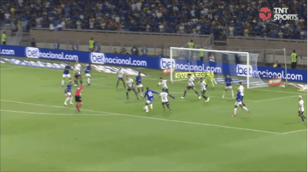 张博源11分5板！U19中国男篮11分不敌埃及无缘开门红 朱正6分