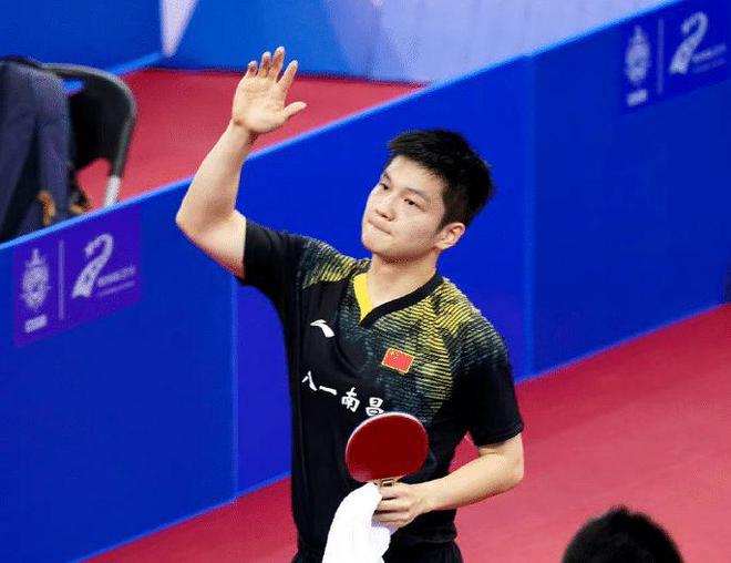 德州扑克新手追求正确（德州扑克新手以正确为先）